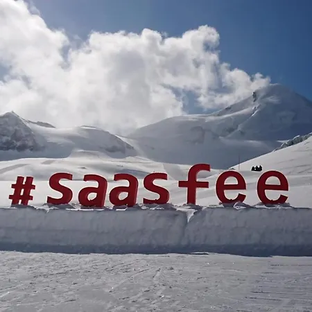 아파트 Renovated Flat In Center Of The Village Saas Fee